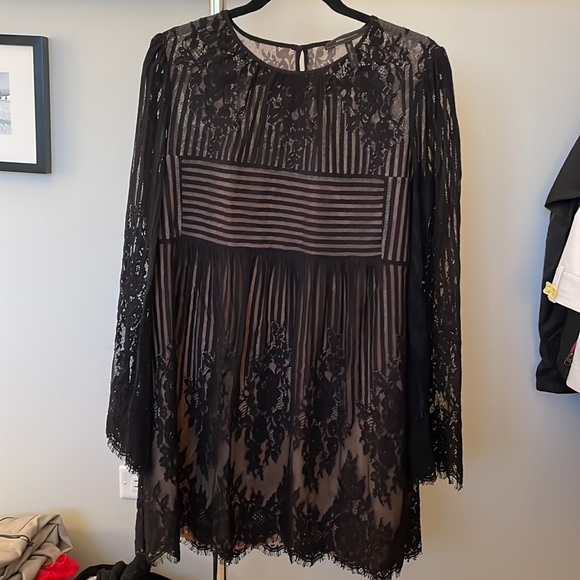 BCBGMaxAzria Dresses & Skirts - BCBG Black Lace Dress